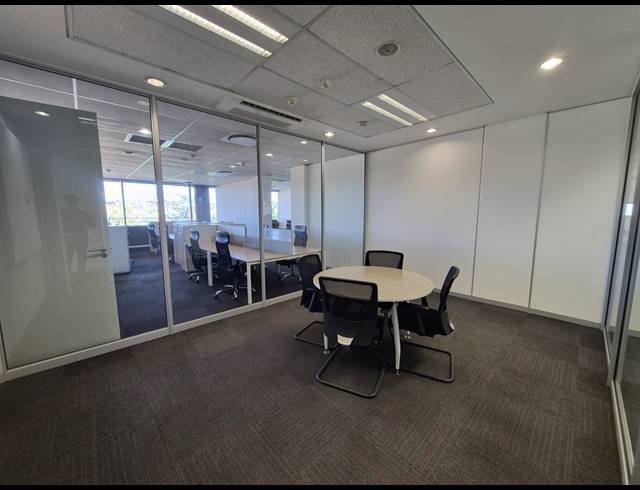 1,081M² OFFICE TO LET IN SANDTON CENTRAL